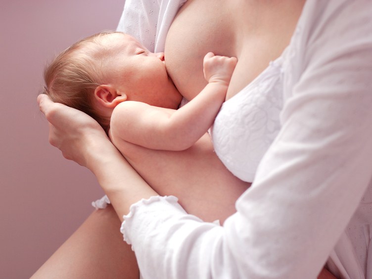 breastfeeding-pregnant