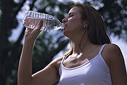 Drinking Water Helps Prevent Kidney Stones