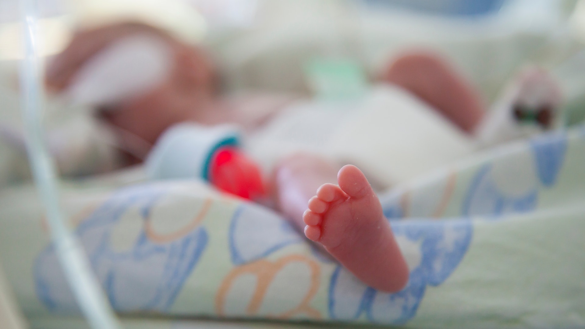 9 Myths About Preemies You Can Ignore, According To Experts