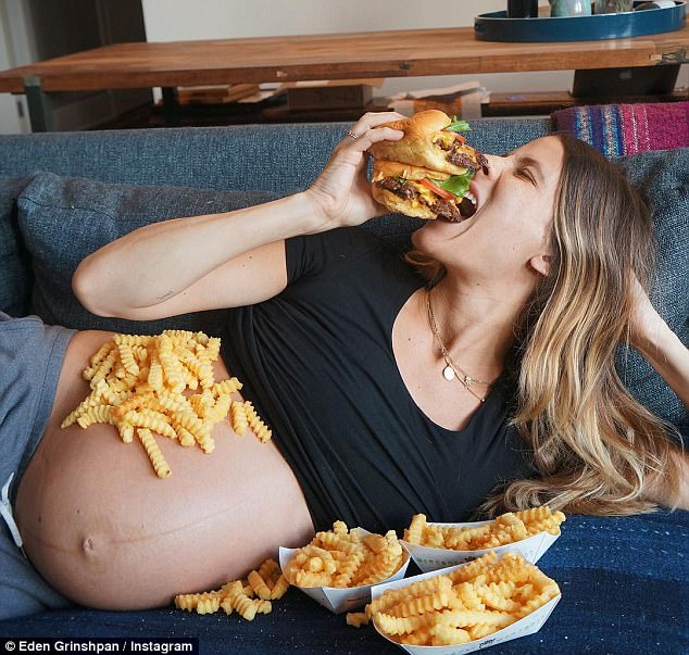 5 Foods That You Should Absolutely Avoid During Pregnancy: